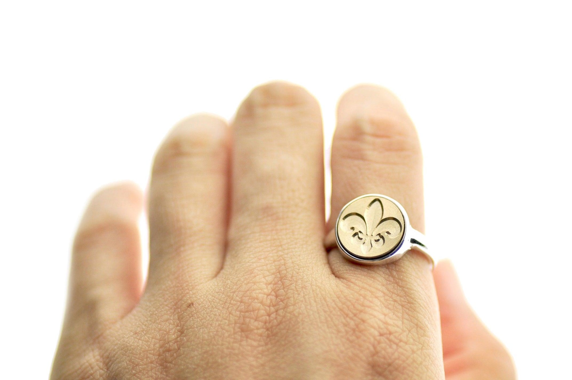Fleur De Lis Signet Ring - Backtozero B20 - 12m, 12mm, 12mm ring, 12mn, Fleur de Lis, genericlonghandle, her, ring, signet ring, size 7, size 8, wax seal, wax seal ring