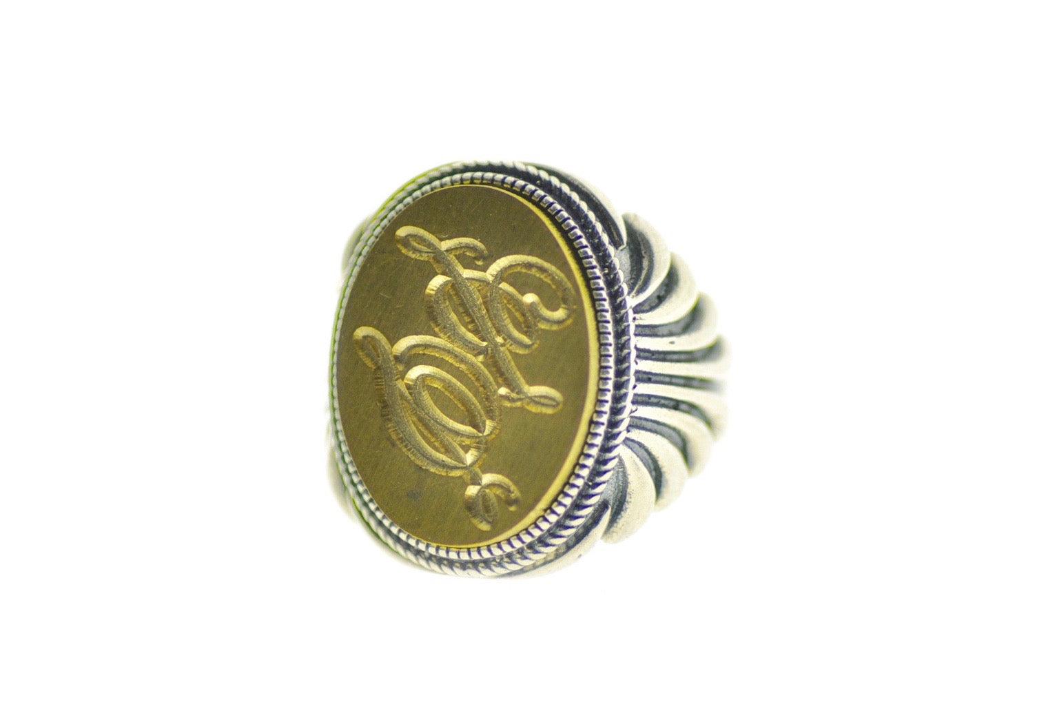 Calligraphy Double Initials Signet Ring - Backtozero B20 - 1520fan, 15x20mm, 2 initials, 2initials_no_and, accessory, bespoke, Custom, custom ring, Double Initials, him, initial ring, jewelry, Monogram, oval, oval ring, Personalized, ring, signet ring, size 10, size 11, size 8, size 9, Two initials, wax seal, wax seal ring