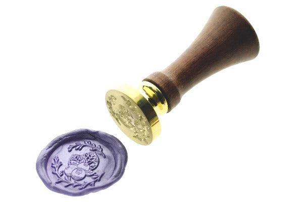 Blueberries Wreath Wax Seal Stamp Designed by Petra - Backtozero B20 - acorn, botanic, Botanical, collaboration, Copper, metallic, metallic purple, Nature, Purple, Signature, signaturehandle, wreath