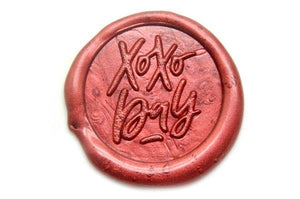 XoXo Day Wax Seal Stamp - Backtozero B20 - Message, Metallic, Metallic Red, Red, Signature, signaturehandle, xoxo