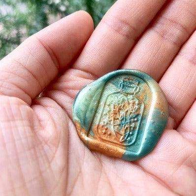 Mystical Bottle Botanic Crystal Wax Seal Stamp - Backtozero B20 - botanic, botanical, bottle, crystal, dome, glass dome, gold, leaf, light gold, Metallic, metallic green, mystic, mystical, plant, signaturehandle, star, stars