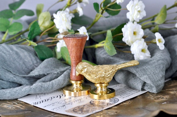 Brass Sparrow Wax Seal Handle - Backtozero B20 - Bird, brass deco, handle