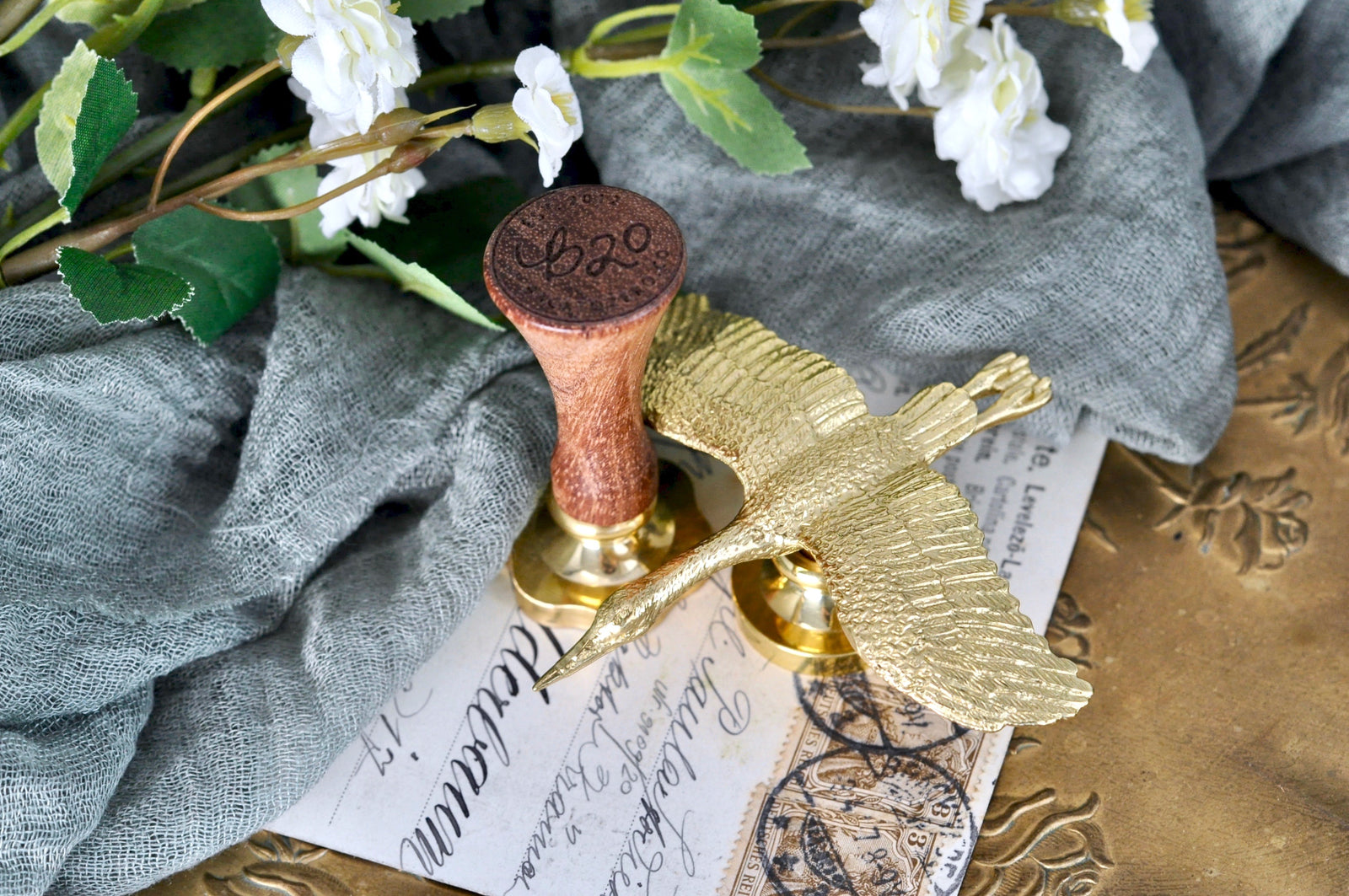 Brass Stork Wax Seal Handle - Backtozero B20 - Bird, brass deco, crane, handle