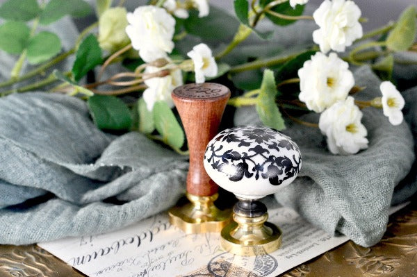 Ceramic Wax Seal Handle | Damask - Backtozero B20 - ceramic, damask, deco, handle