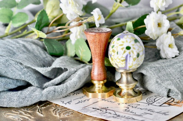 Floral Ceramic Egg Wax Seal Handle | Chrysanthemum - Backtozero B20 - ceramic, Flower, flowers, handle, Lavender, Purple