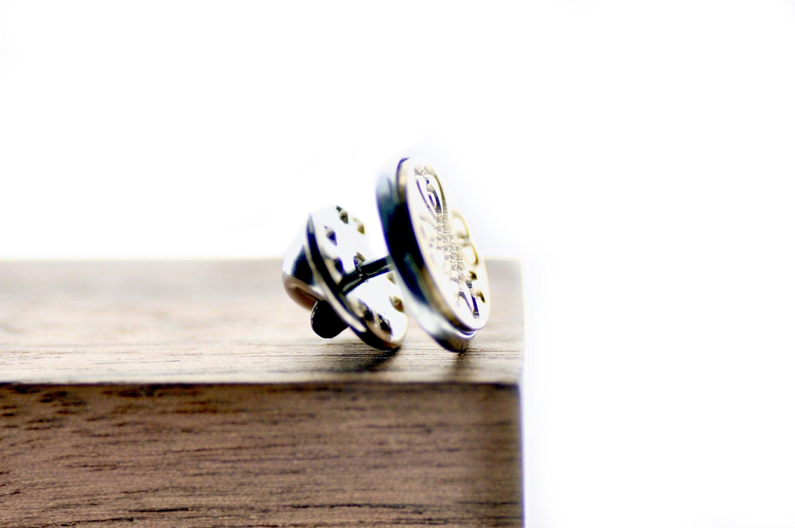 Shamrock Signet Pin - Backtozero B20 - 10mm, 12mm, 14mm, badge, brass, brooch, Clover, him, luck, Lucky, pin, signet, stainless steel