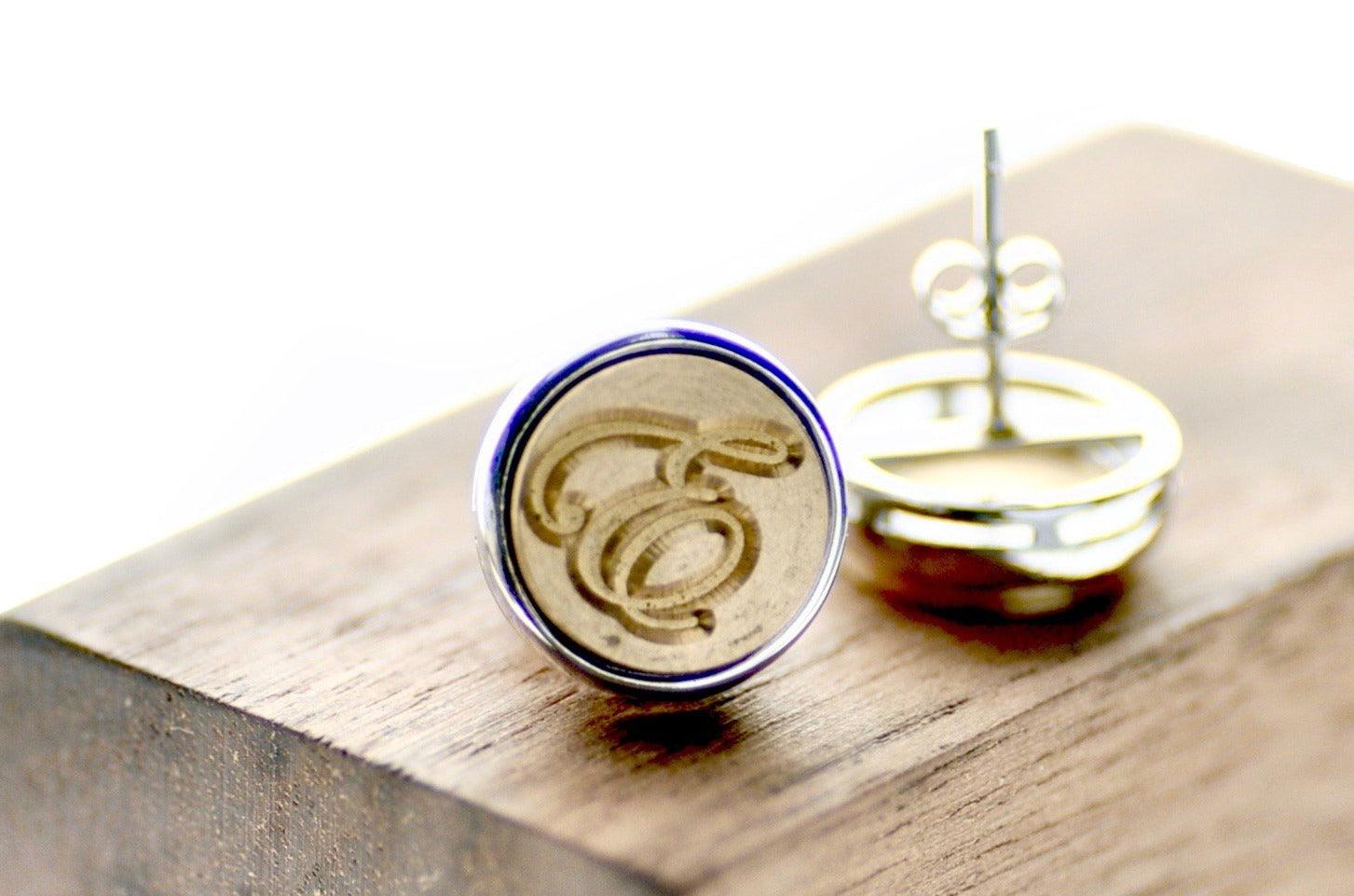 Script Initial Minimal Signet Earrings - Backtozero B20 - 1 initial, 1initial, brass, custom, earrings, minimal, minimal earrings, minimalearrings, One Initial, personalized, signet, silver, stud, stud earrings