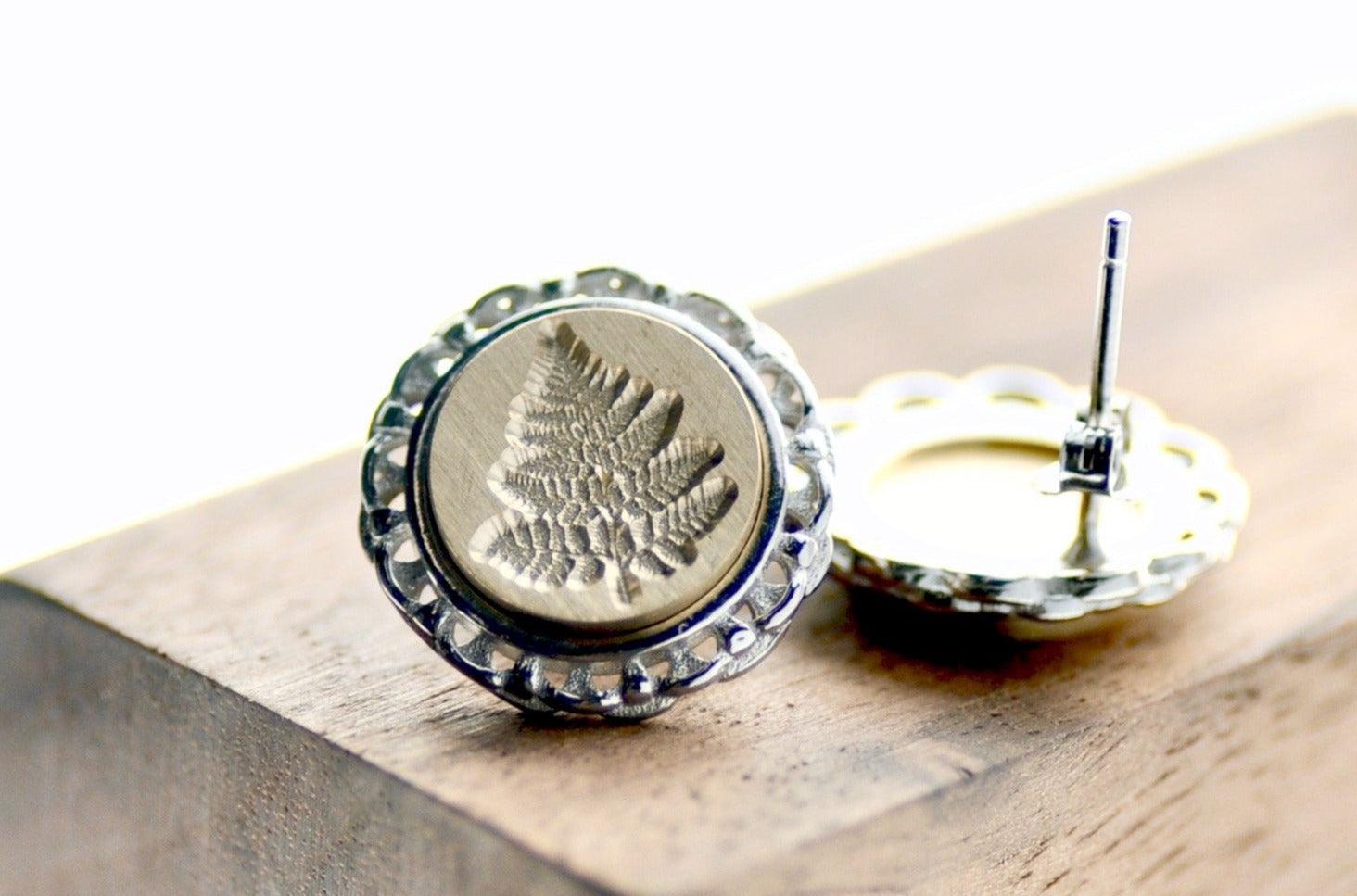 Fern Lace Signet Earrings - Backtozero B20 - botanic, Botanical, brass, earrings, lace, lace earrings, laceearrings, Leaf, Leafs, Leaves, Nautical, Plant, plants, signet, silver, stud, stud earrings