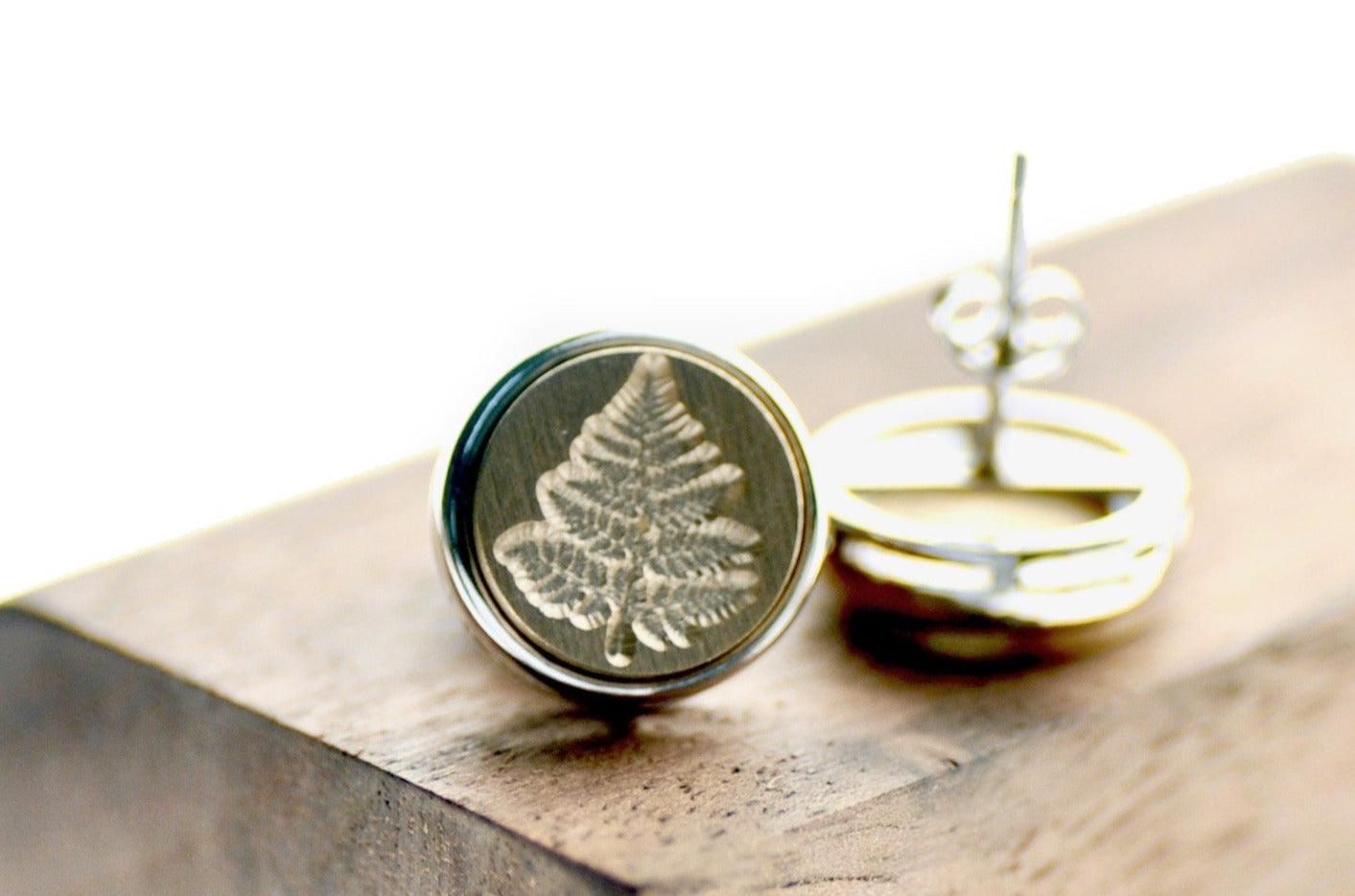 Fern Minimal Signet Earrings - Backtozero B20 - botanic, Botanical, brass, earrings, fern, minimal, minimalearrings, Plant, plants, signet, silver, stud, stud earrings