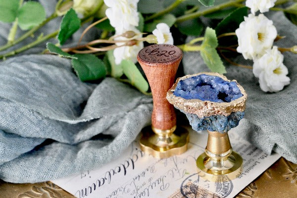 OOAK Gold-Plated Blue Quartz Geode Wax Seal Handle - Backtozero B20 - Blue quartz, crystal, geode, gold plated, handle, quartz