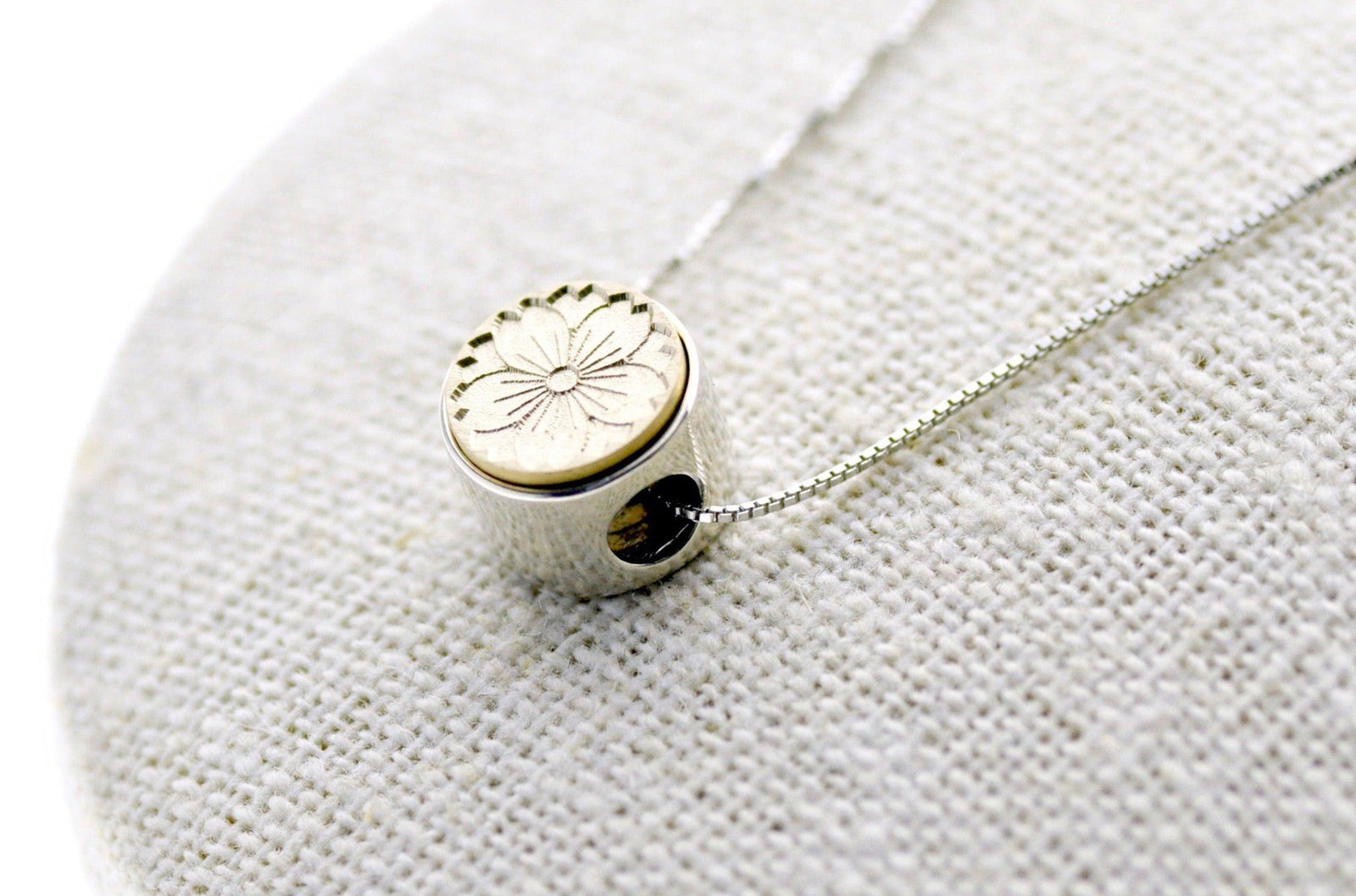 Sakura 2-Side Floating Signet Necklace - Backtozero B20 - 10mm, 10mm necklace, 2sidenecklace, bead, botanic, Botanical, brass, charm, cherry blossom, floating, Flower, flowers, minimal, minimalnecklace, necklace, Plant, signet, signet necklace, silver