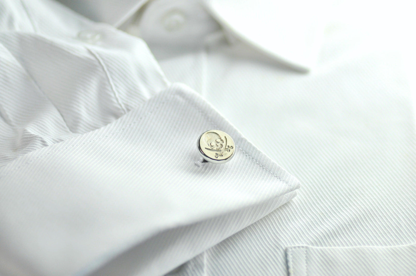 Skull Sword Signet Cufflinks - Backtozero B20 - 14mm, brass, cufflinks, him, signet, stainless steel