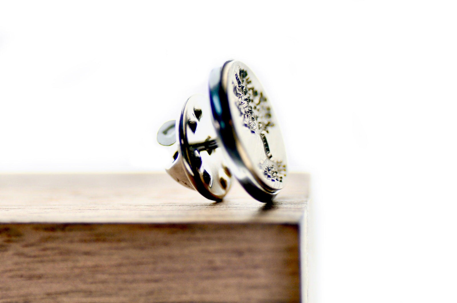 Tree of LIfe Signet Pin - Backtozero B20 - 10mm, 12mm, 14mm, badge, botanic, botanical, brass, brooch, him, pin, Plant, signet, stainless steel